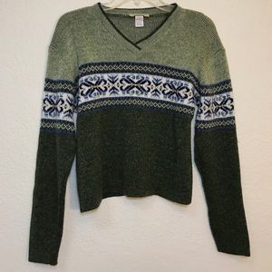 Green Patterned Sweater-Great Northwest Clothing